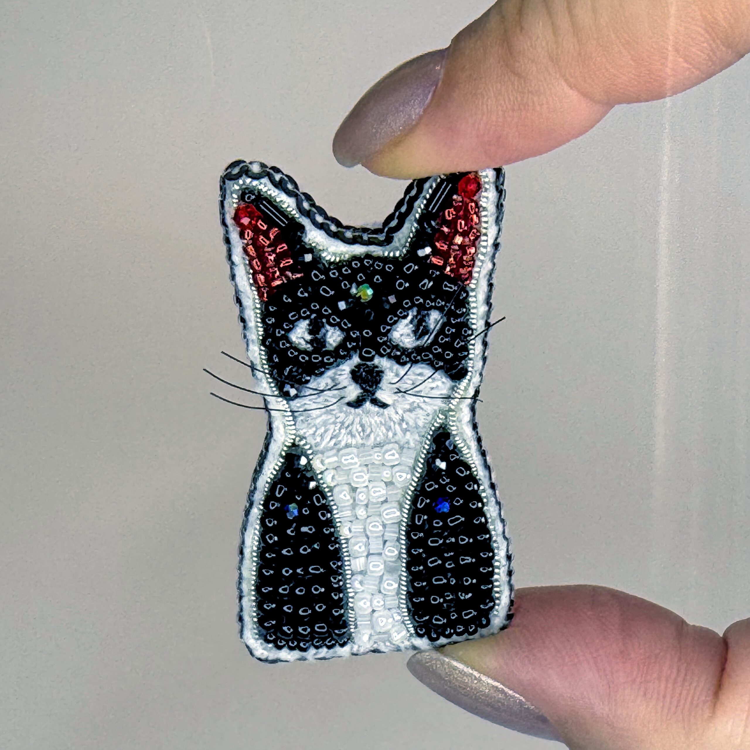 Tuxedo Cat Face Brooch Black White, Beaded Kitten Pin Red Ears, Handmade Embroidered Cat Jewelry, Cat Lover Gift — view 7