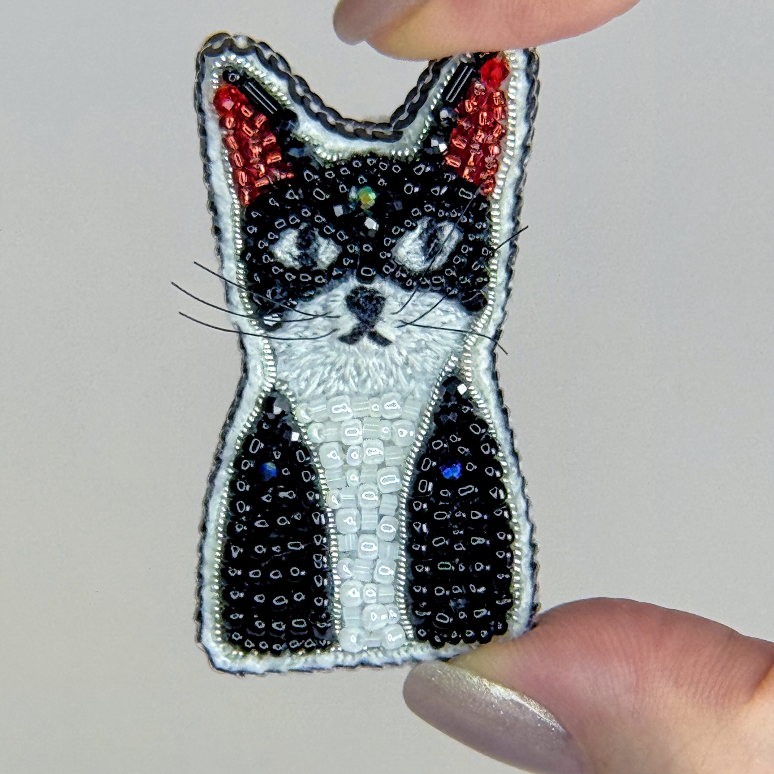 Tuxedo Cat Face Brooch Black White, Beaded Kitten Pin Red Ears, Handmade Embroidered Cat Jewelry, Cat Lover Gift — view 10